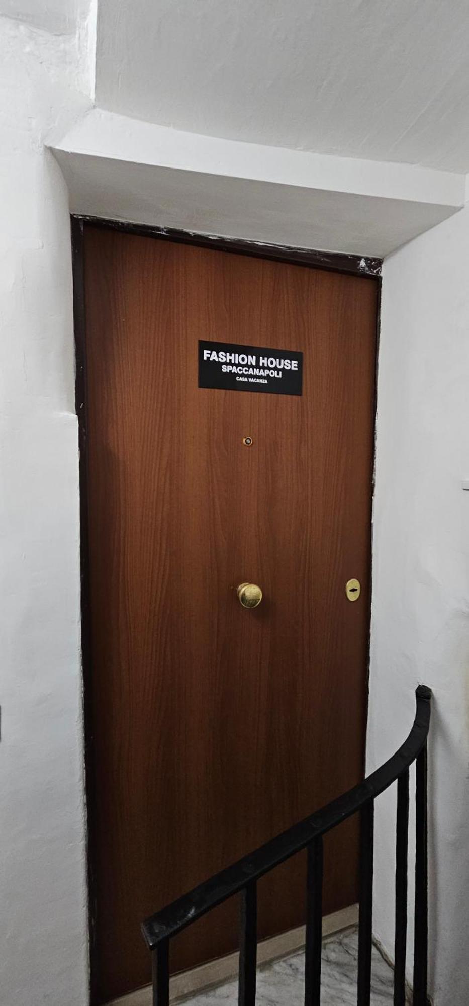 Fashion House Spaccanapoli Nápoles Exterior foto